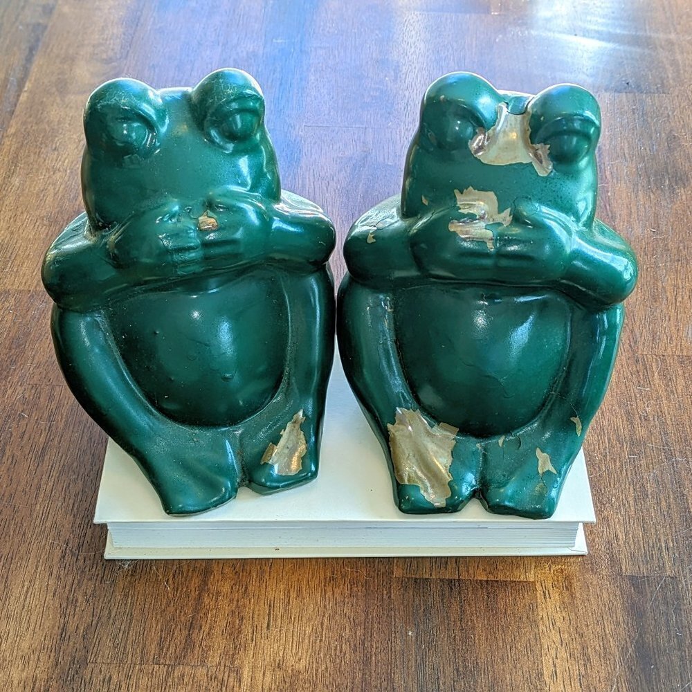 Ceramic Frog Distressed Garden Statues (x2)